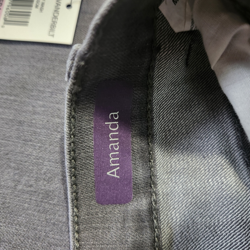Nwt Gloria Vanderbilt Women's Straight Leg Jeans in Gray - Picture 6 of 12